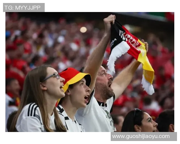 打造个性化竖版足球明星壁纸让你的手机屏幕充满运动激情与活力